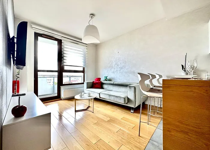 Apartment Podwale 2 54 - Self Check-in 20h - Parking & Lift