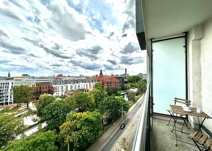 Apartment Podwale 2 54 - Self Check-in 20h - Parking & Lift Breslau