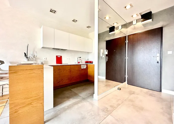 Podwale 2 54 - Self Check-in 20h - Parking & Lift Apartment Breslau