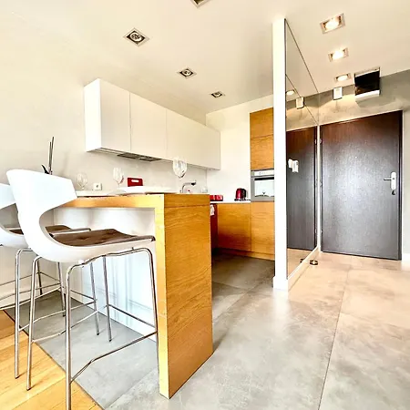 Appartement Podwale 2 54 - Self Check-in 20h - Parking & Lift *