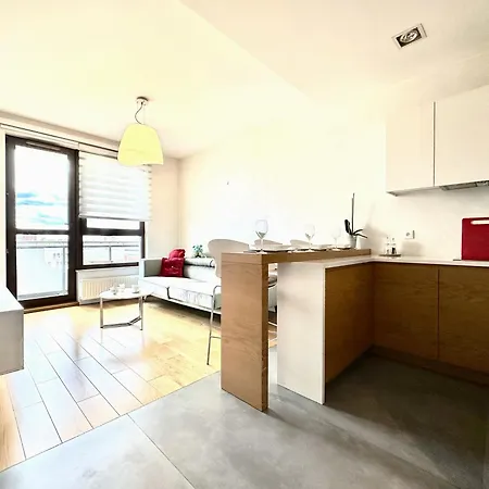 Appartement Podwale 2 54 - Self Check-in 20h - Parking & Lift