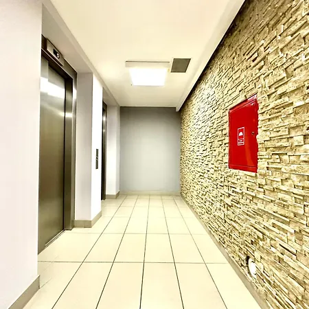 Appartement Podwale 2 54 - Self Check-in 20h - Parking & Lift