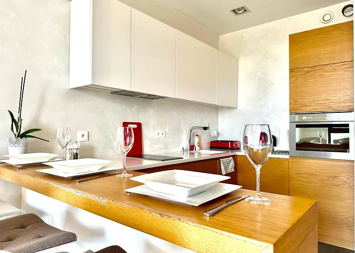 Podwale 2 54 - Self Check-in 20h - Parking & Lift Βρότσλαβ